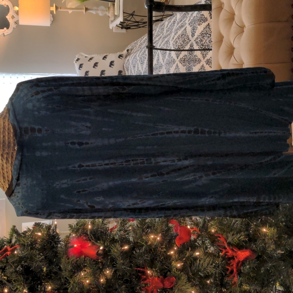 Fashque Studio Boutique Tunic - Picture 3 of 3